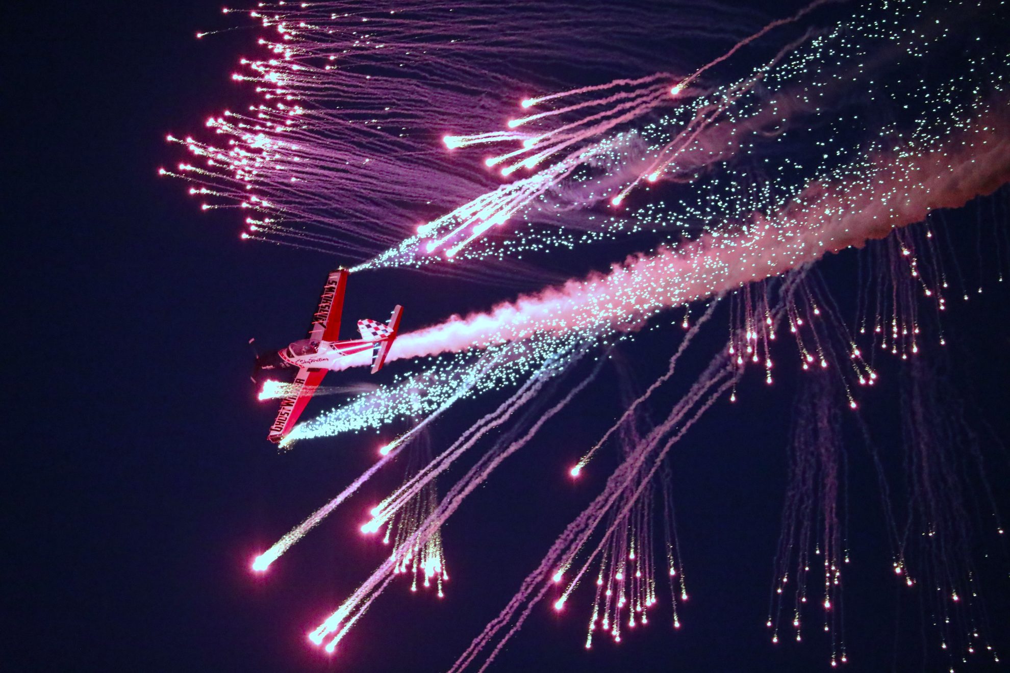 Top 5 Must-See Aerial Performances and Acts - Abbotsford International ...