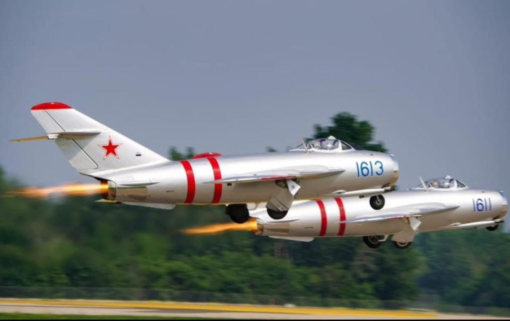 Dual Mig-17 Takeoff